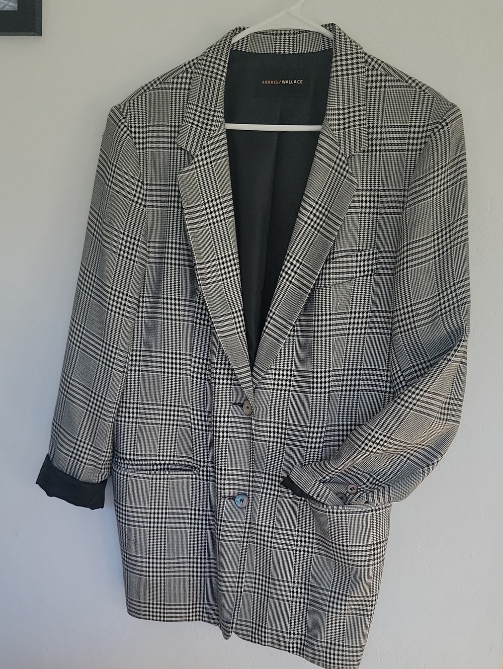 Harris Wallace Women's Black & Gray Plaid Blazer